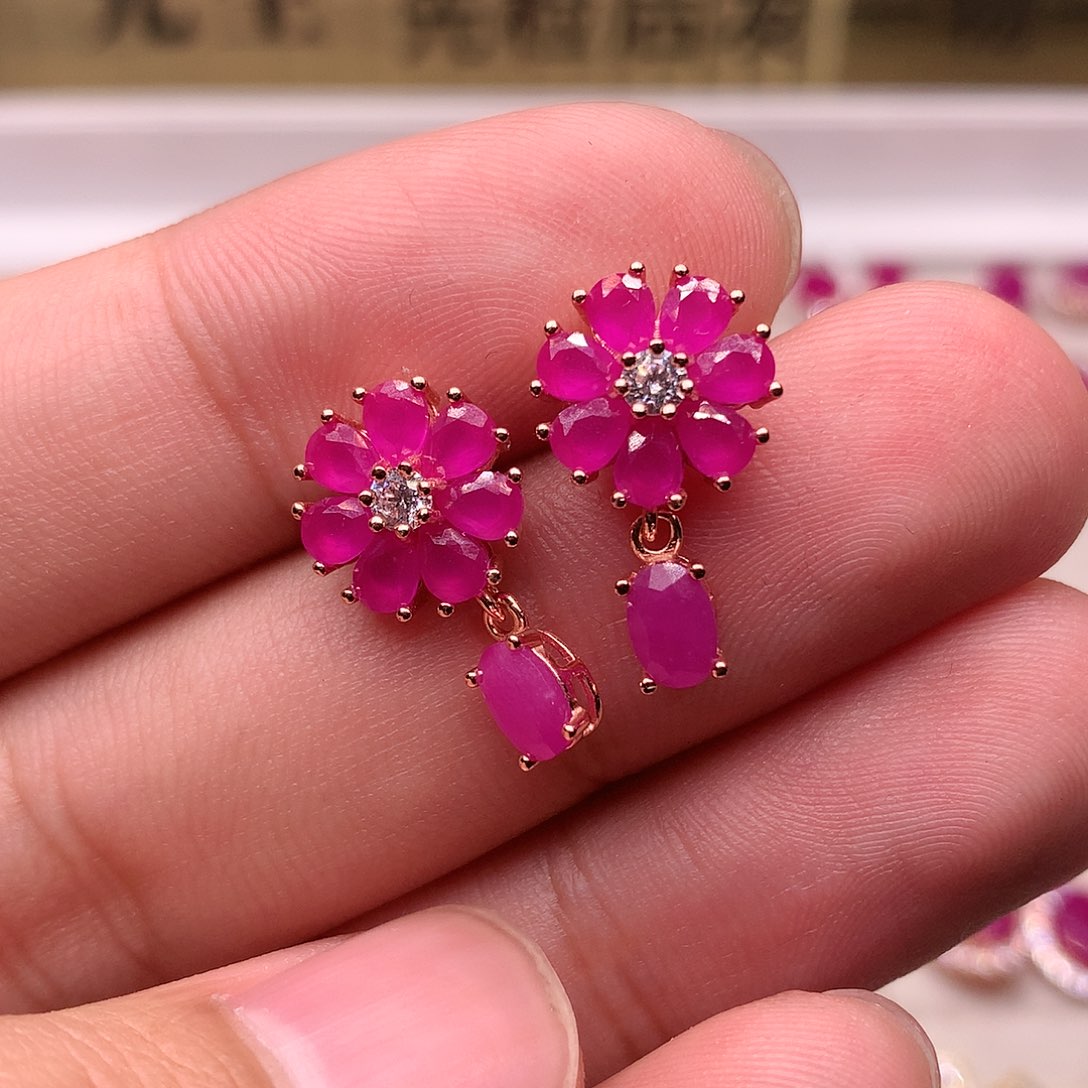 红宝石耳饰银S925镶嵌