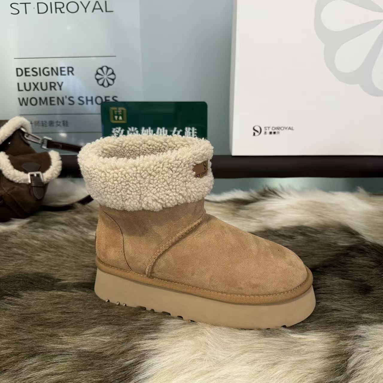 6660-25时尚雪地靴桑坡女式短筒雪地靴雪地靴厚底加绒保暖