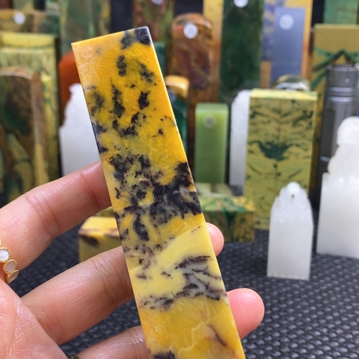 四川石八*青田石印章石