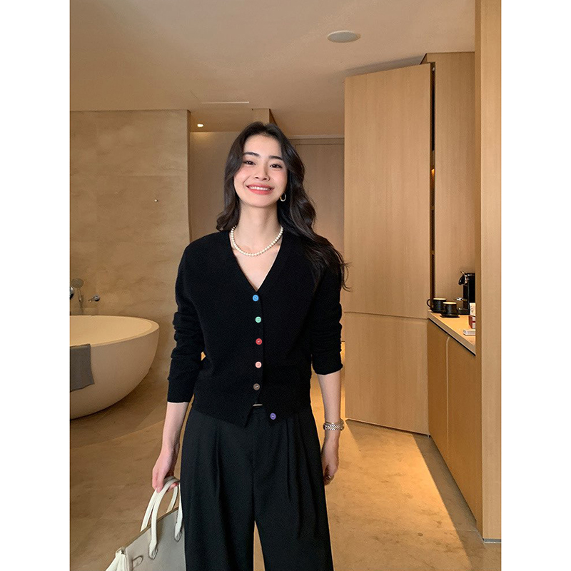 【黑色】彩扣开衫外套3668超柔软新款高品质V领针织上衣