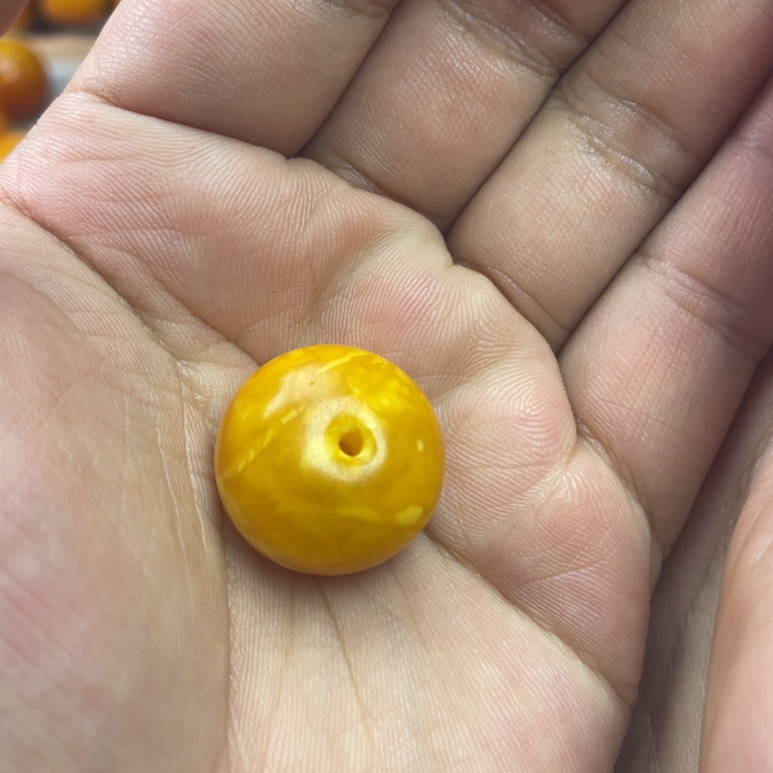 蜜蜡未镶嵌吊坠(不含链)