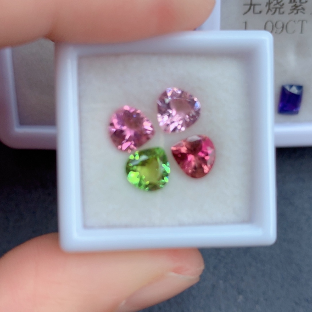 碧玺3克拉裸石未镶嵌