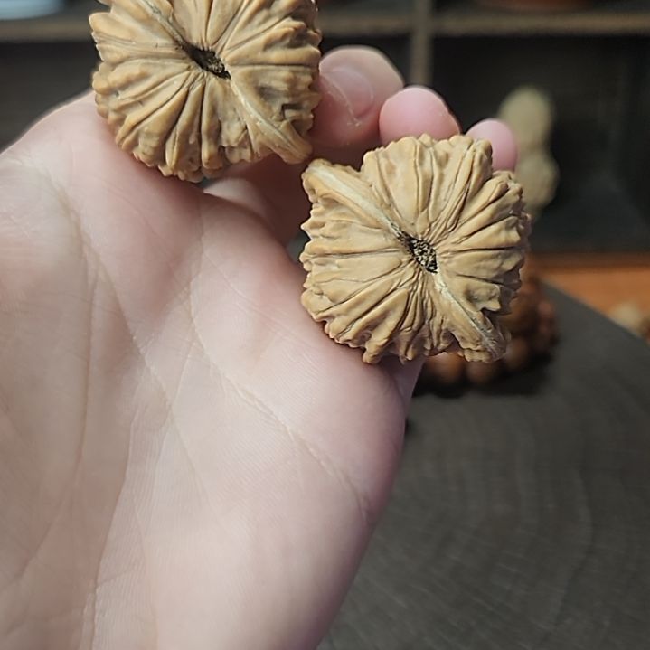 文玩核桃吊坠43四座楼