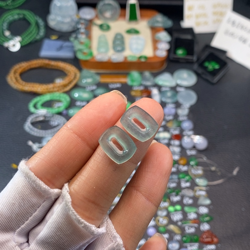 【闪购商品】翡翠挂件未镶嵌扣子