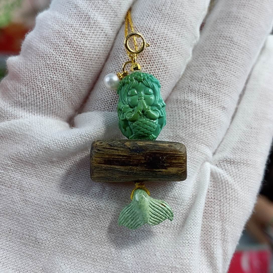 绿松石珠宝奇石18K金镶嵌