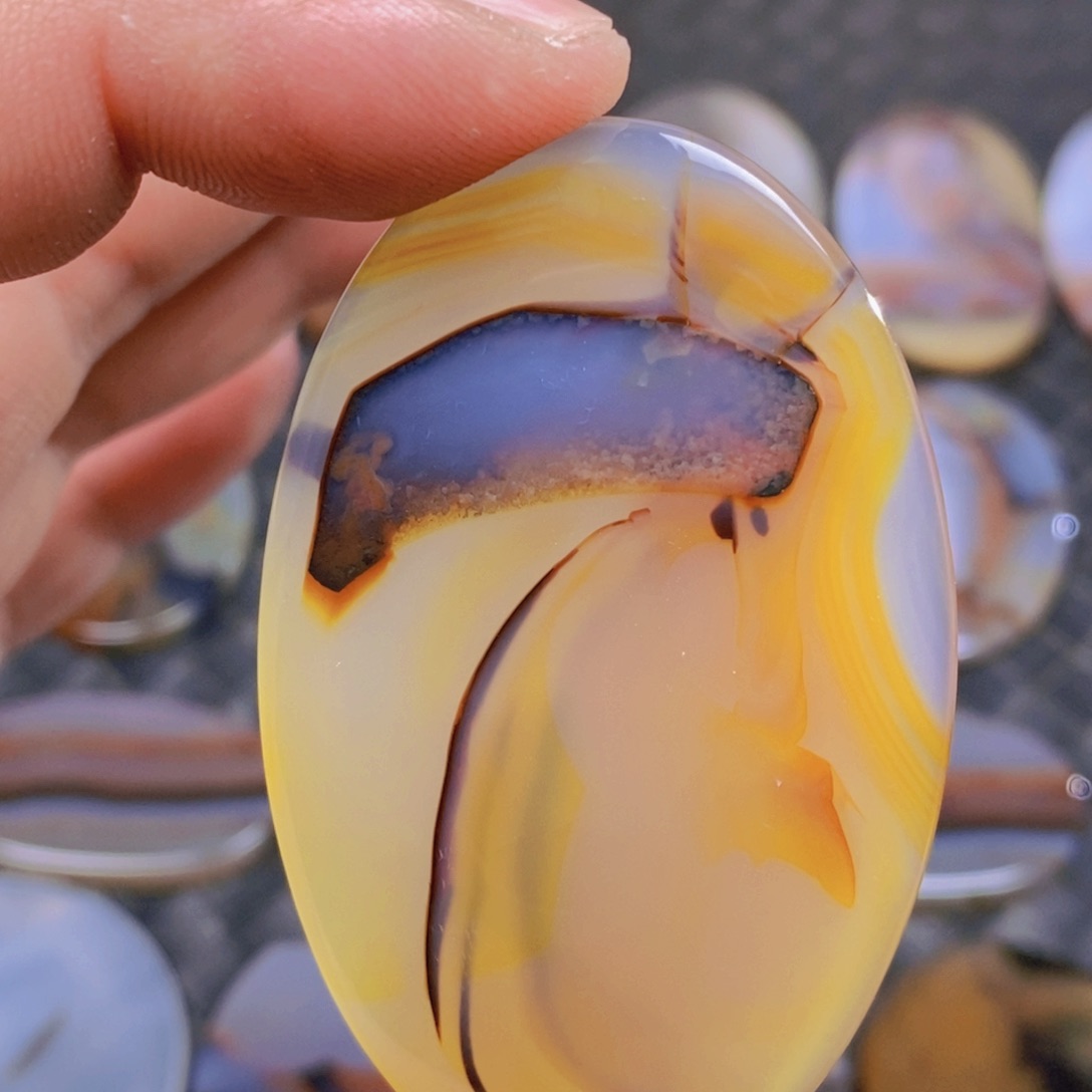 玛瑙/玉髓颈饰未镶嵌