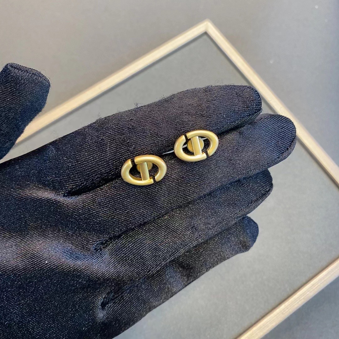 铜合金耳饰 ——B206饰品