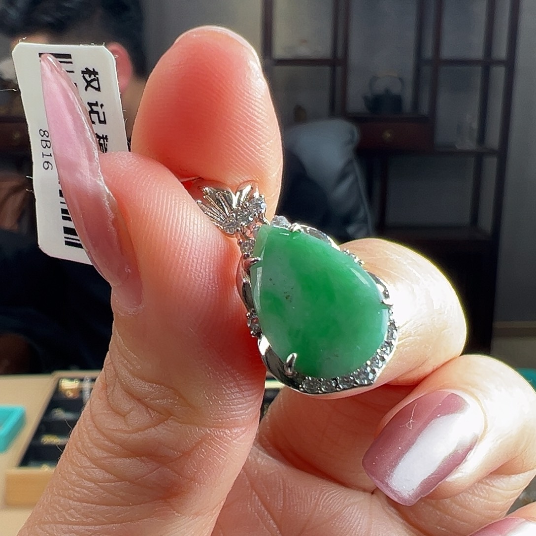 翡翠银S925镶嵌颈饰吊坠39