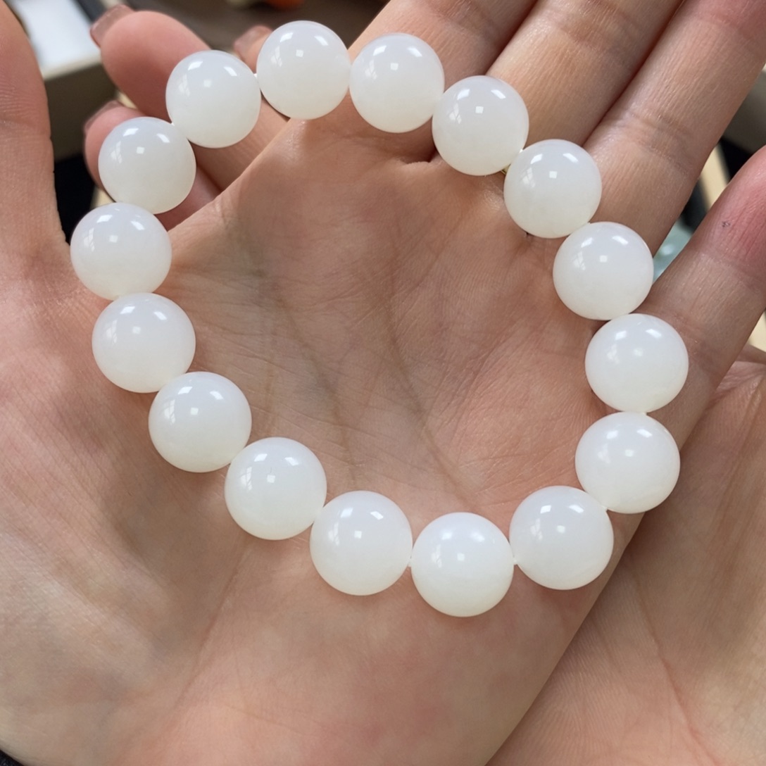 【闪购商品】和田玉一级白卡12手链未镶嵌