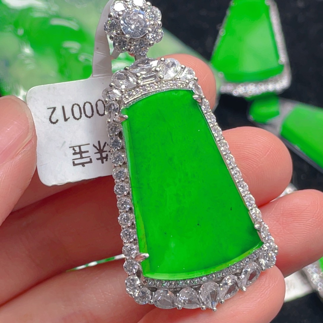 翡翠吊坠(不含链)银S925镶嵌