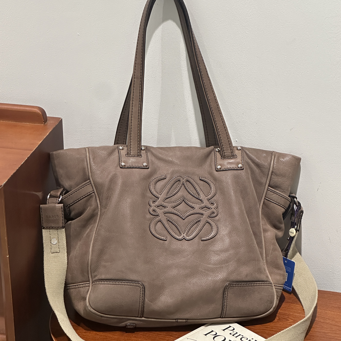 95新 LOEWE/罗意威 咖色托特腋下斜挎包