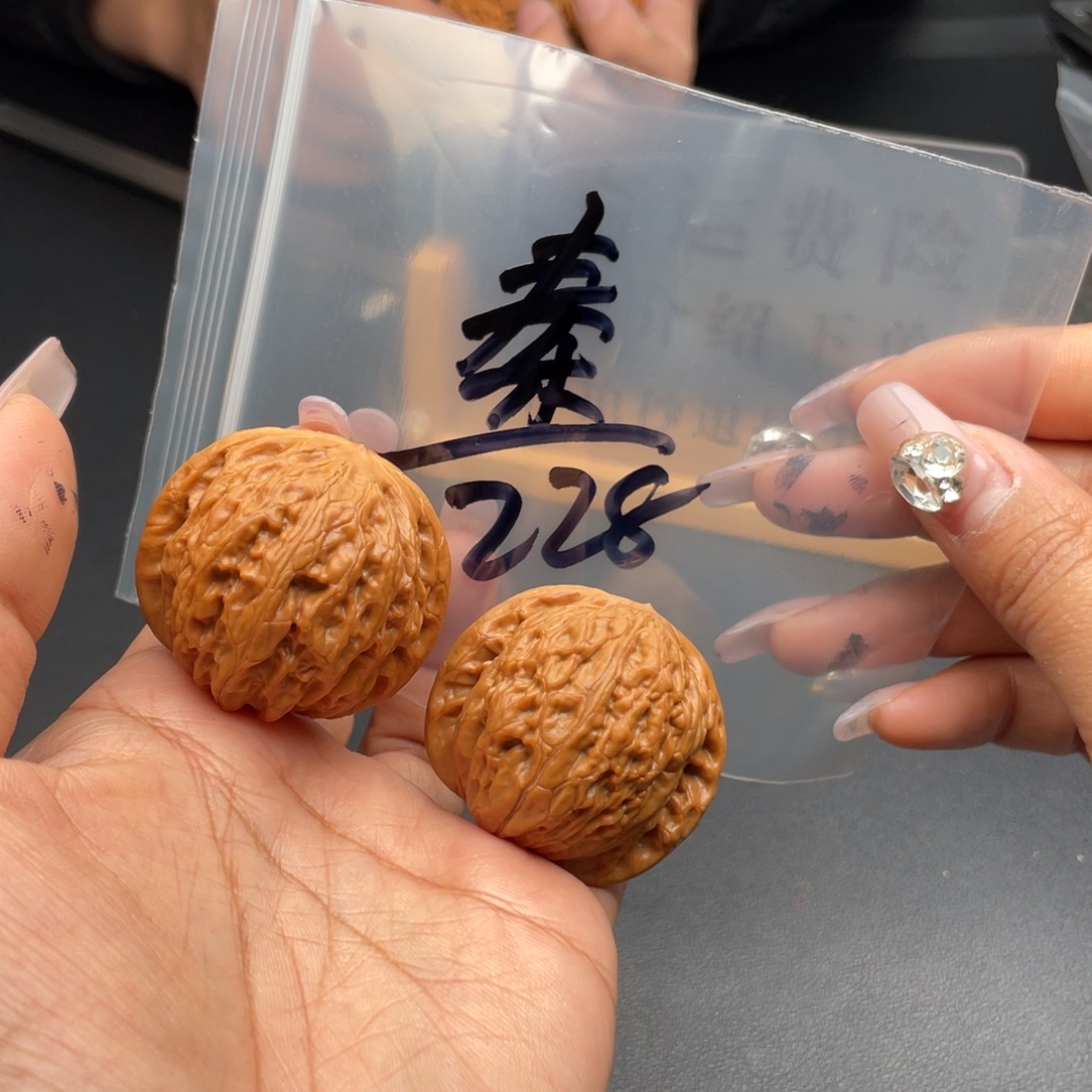 秦***把件文玩核桃42尺寸铁锤