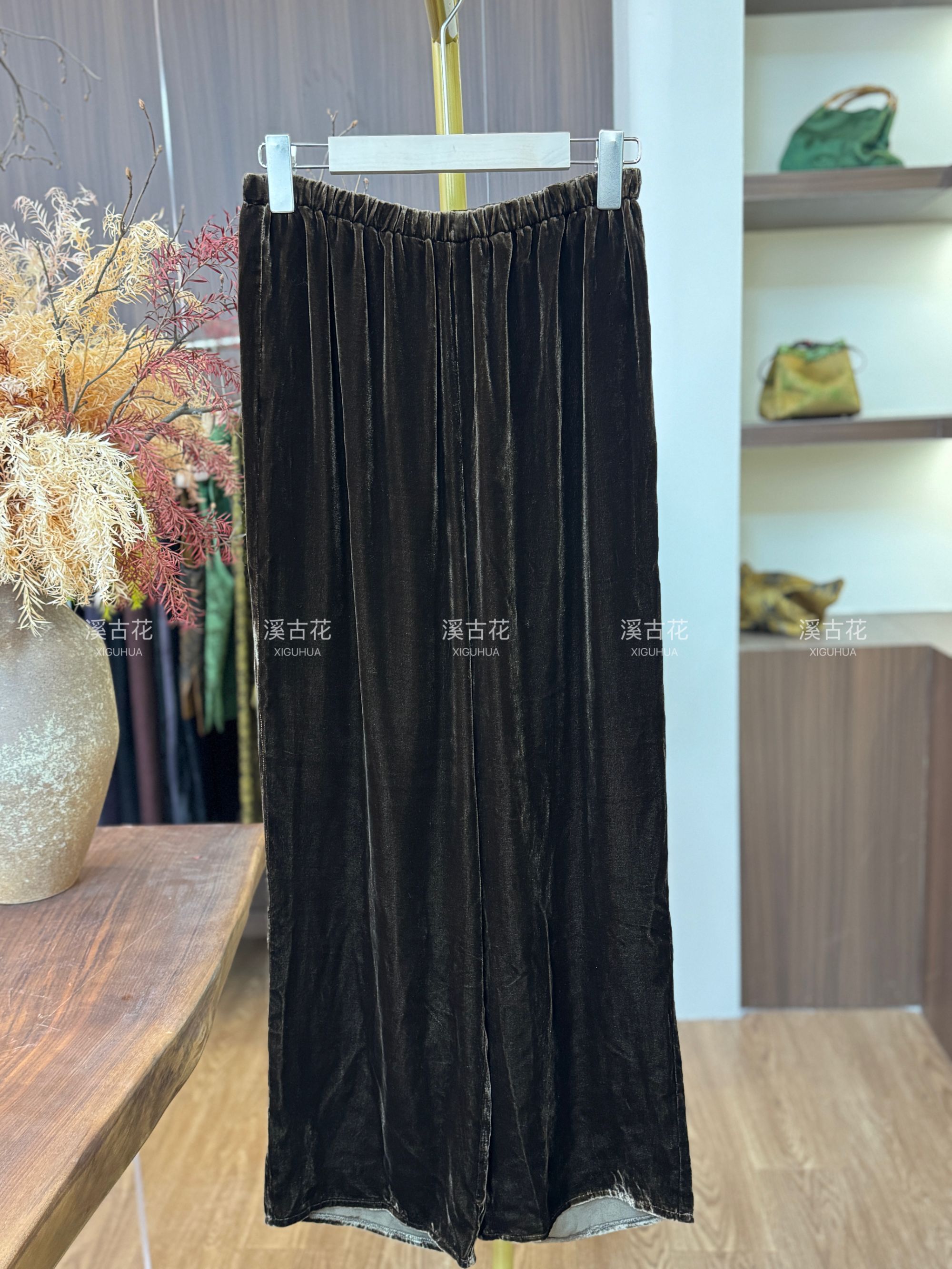 【咖啡丝绒裤】2025设计师款！100%桑蚕丝真丝丝绒裤 显瘦阔腿裤