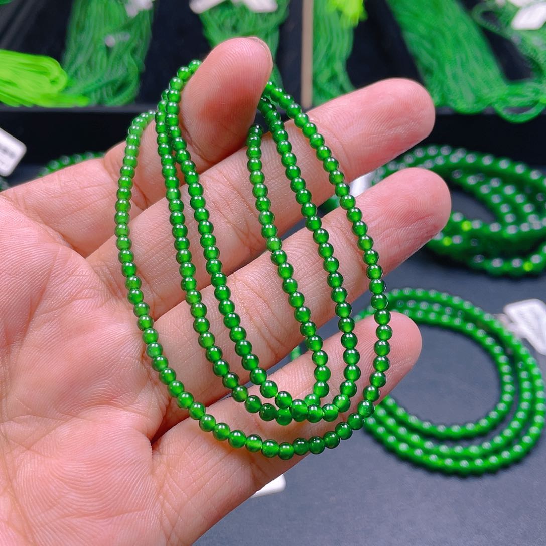 翡翠未镶嵌颈饰88888888888888888