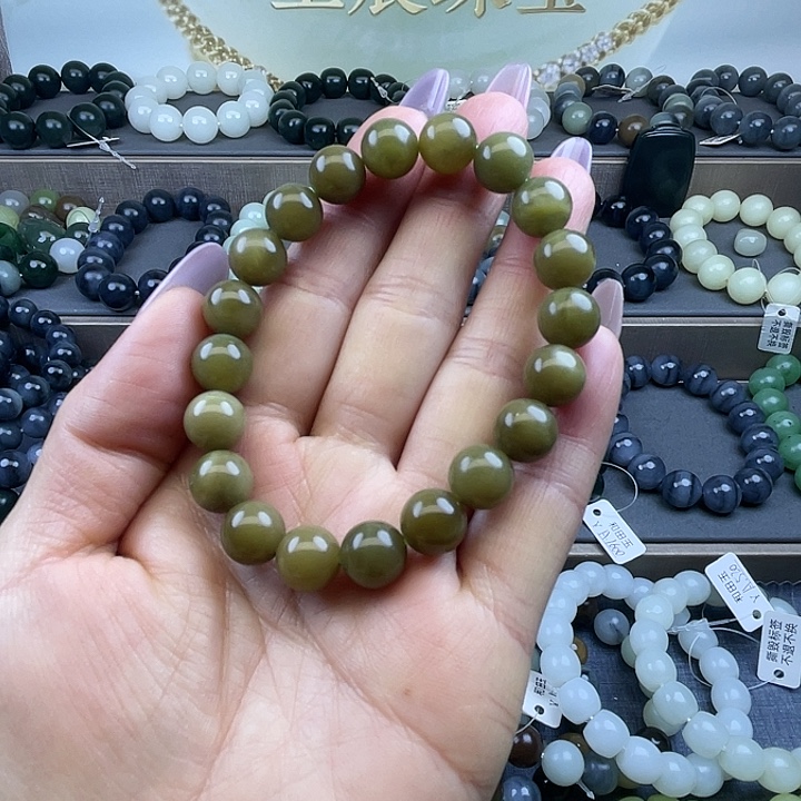 和田玉未镶嵌手链