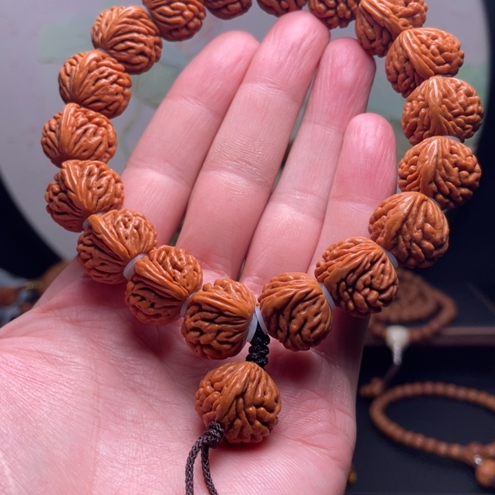 手串桃核19刺龙手串
