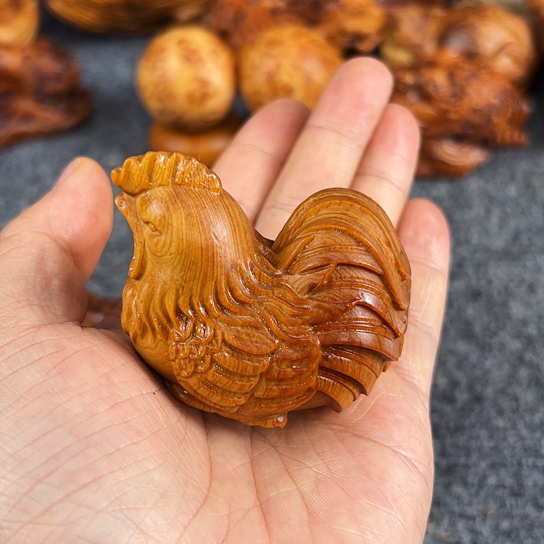 柏木太行崖柏黑油塘心手把件