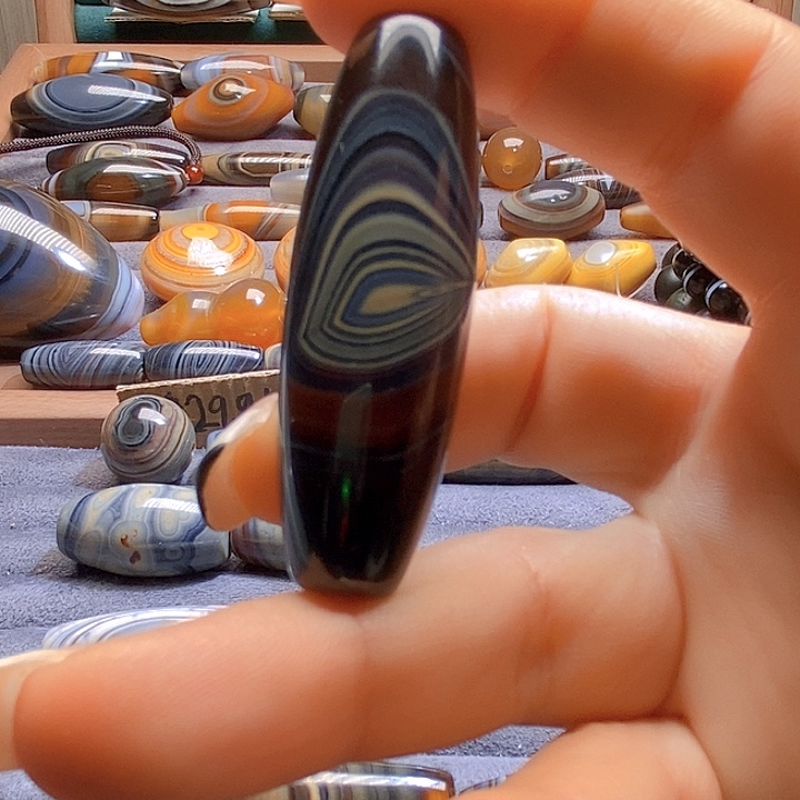 小***哥玛瑙/玉髓未镶嵌吊坠(不含链)