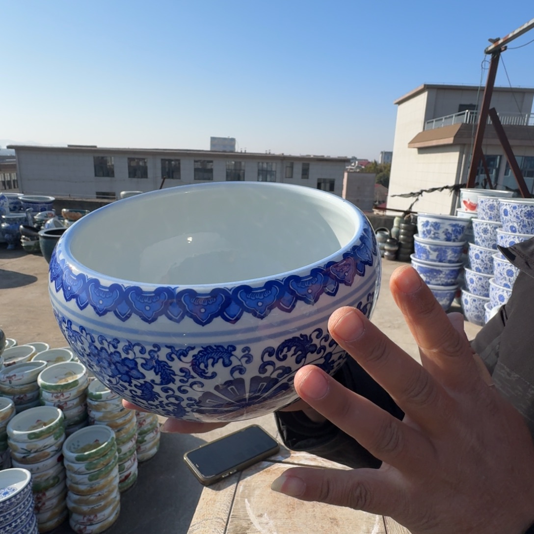 瓷片直径23，高13。。。。