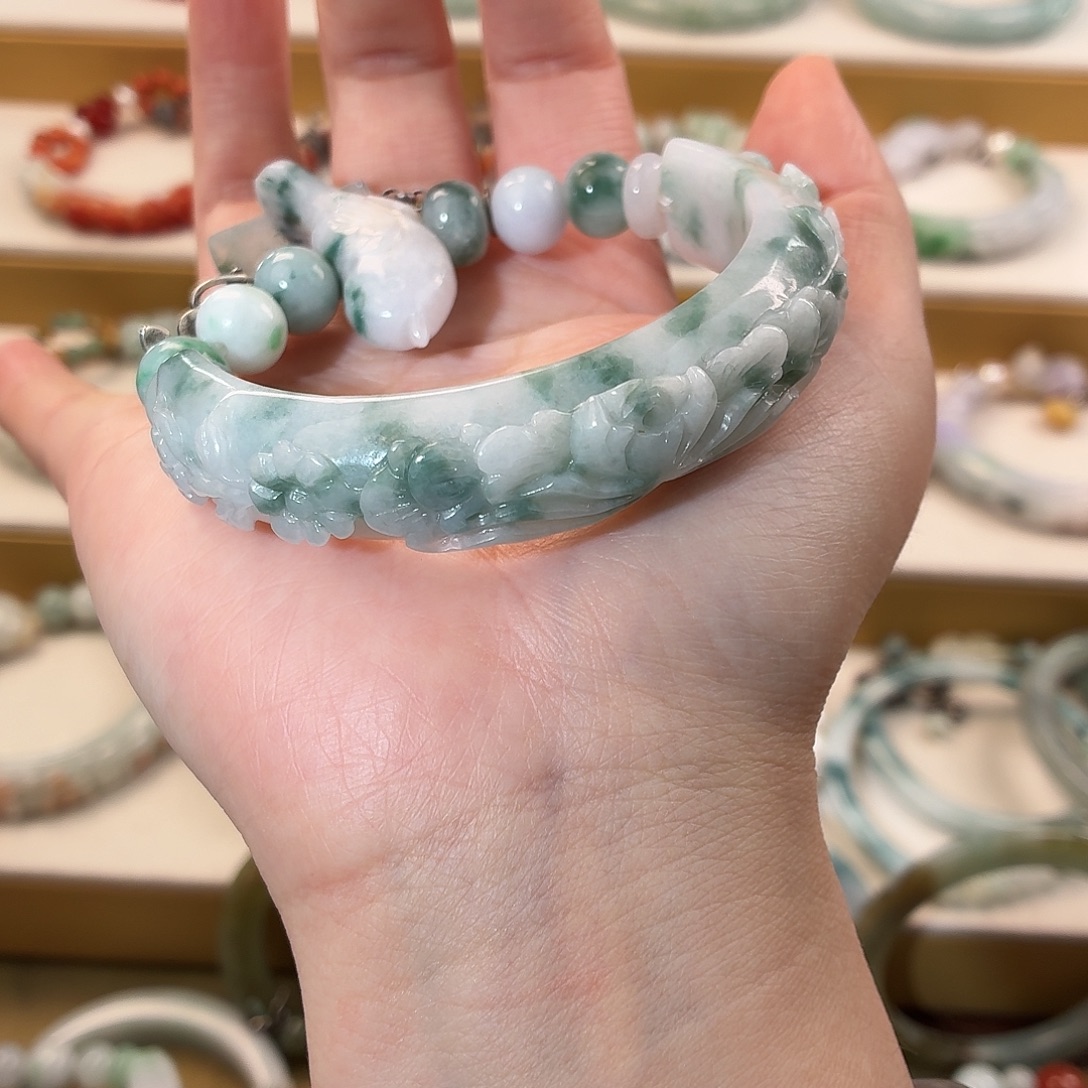 ****梅翡翠未镶嵌手镯翡翠满飘蓝绿花