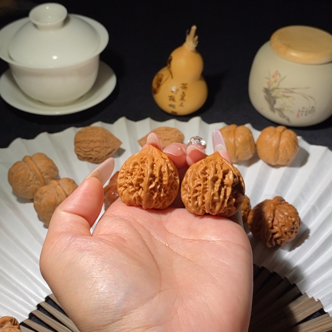 文玩核桃吊坠曹大龙33