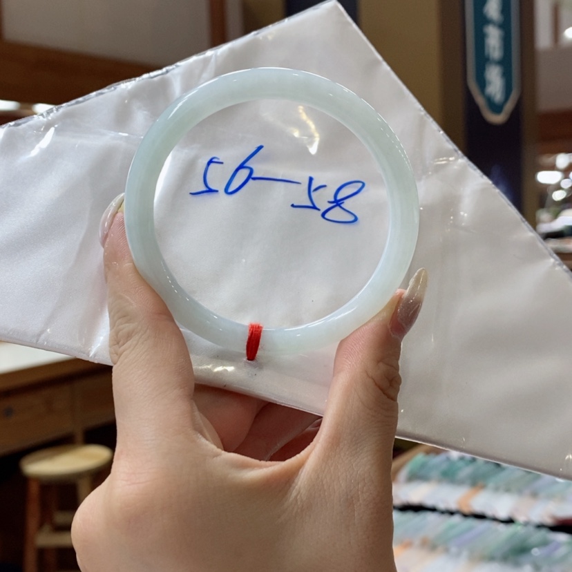 【闪购商品】翡翠手镯未镶嵌买断