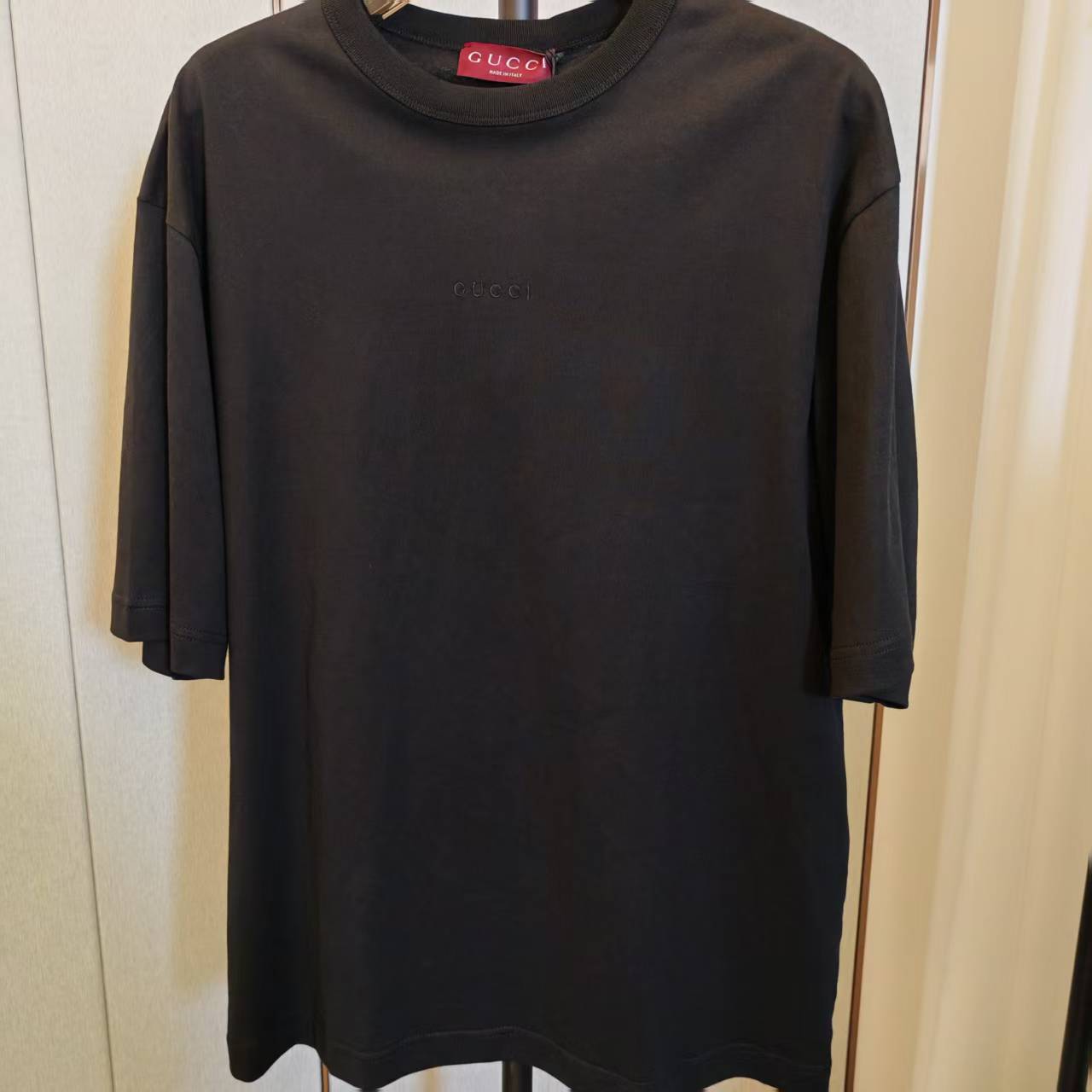 99新 GUCCI/古驰 中轴字母T恤  158