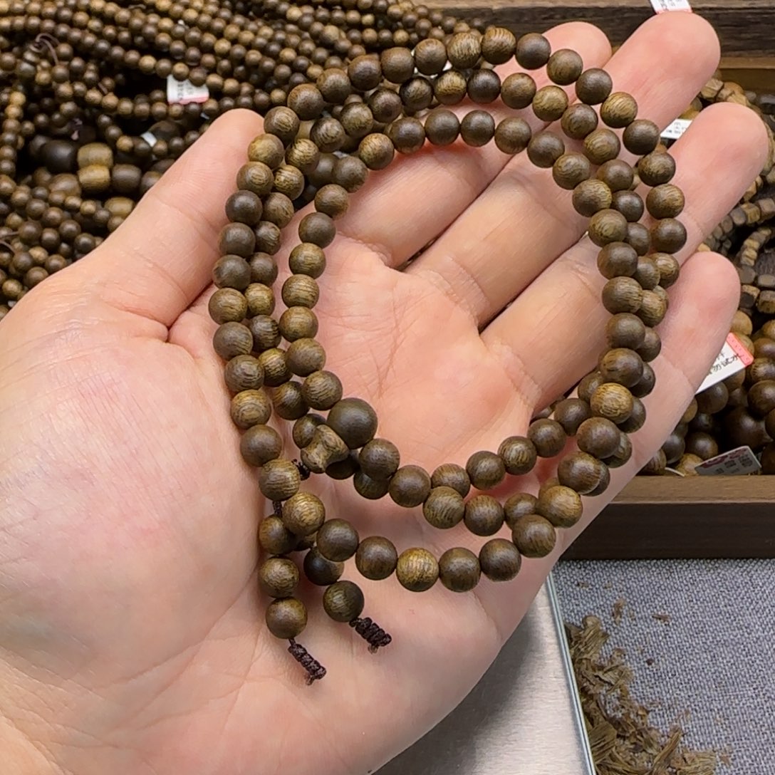 沉香手串06圆珠多圈99沉乌身圆叶