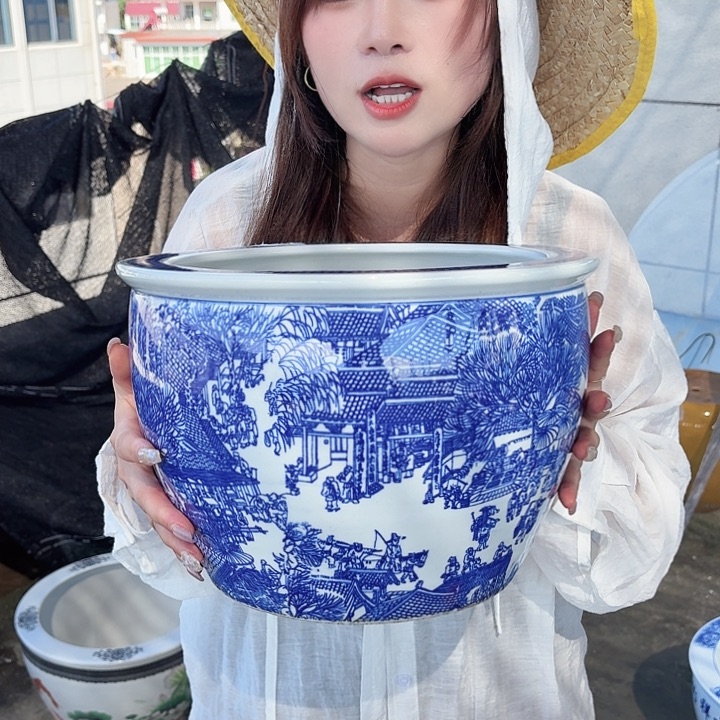 瓷片直径30厘米高20……