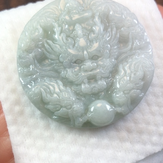 翡翠未镶嵌颈饰缅甸A货，每天下午1点半开播