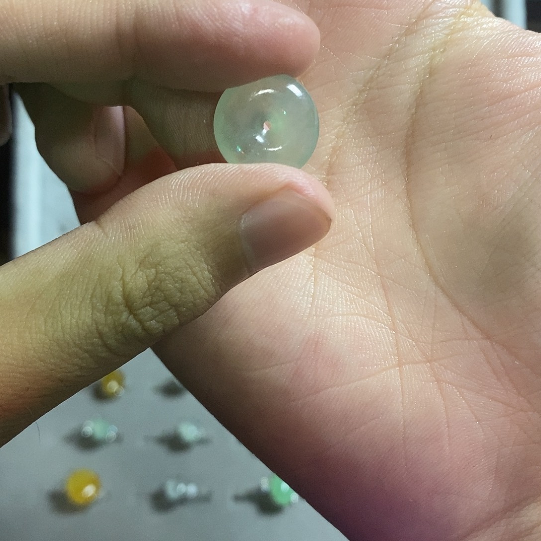 翡翠未镶嵌颈饰翡翠平安扣