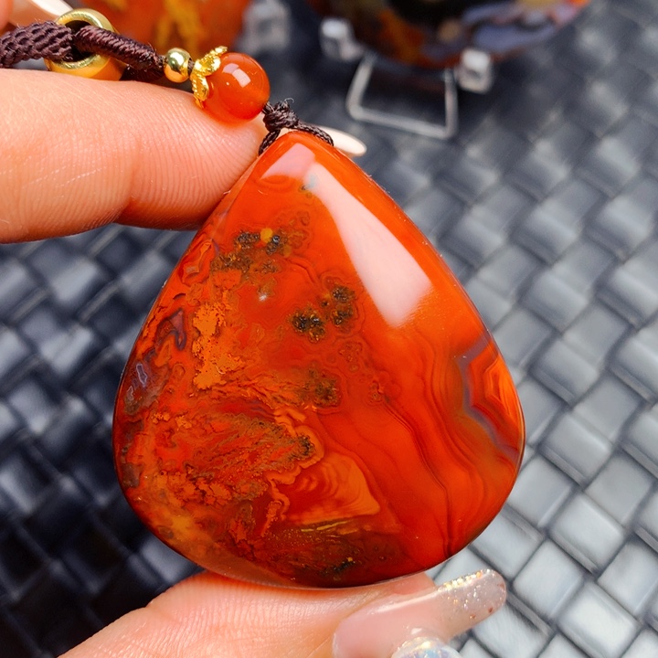 玛瑙/玉髓颈饰未镶嵌