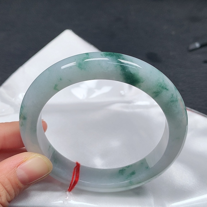 未镶嵌手镯翡翠59圈