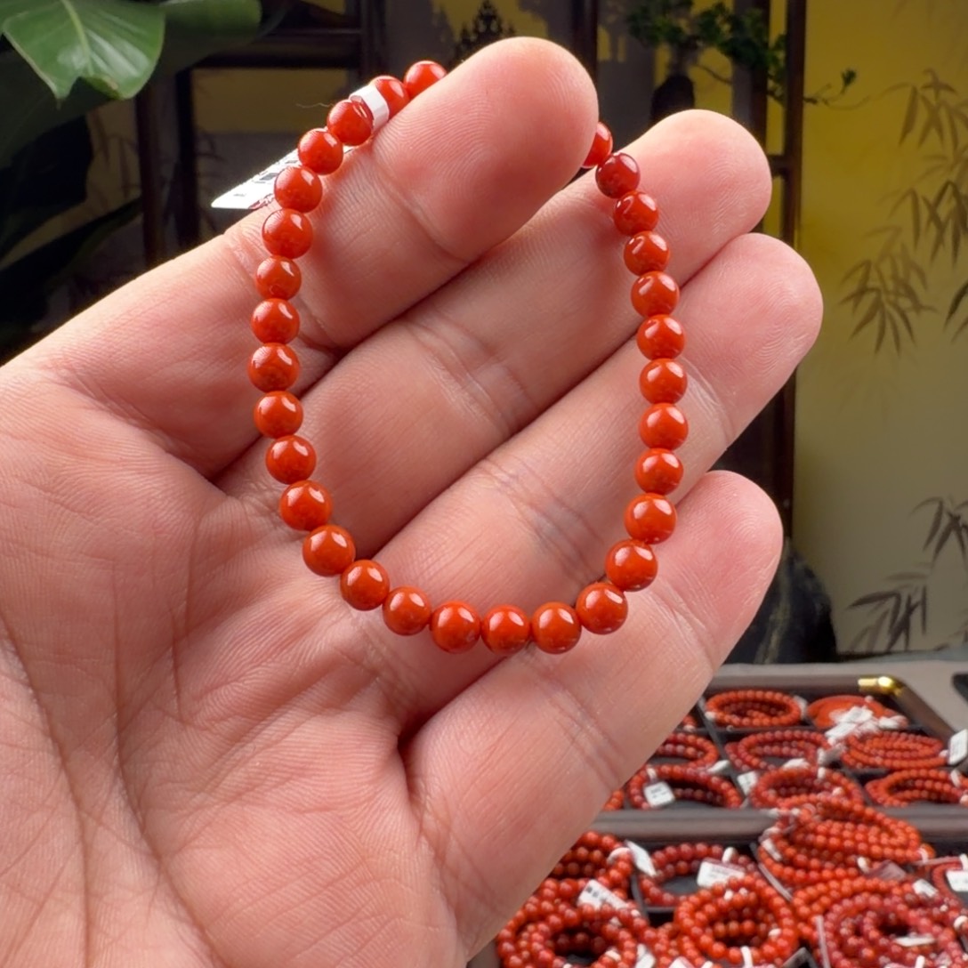 南红玛瑙未镶嵌手链