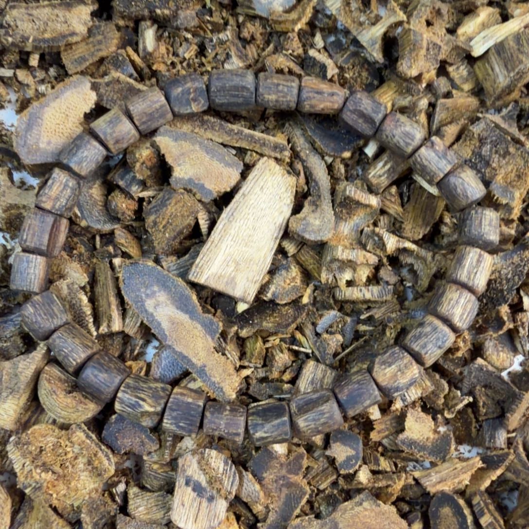 沉香沉香碎屑0.6桶珠沉水浮单圈5克