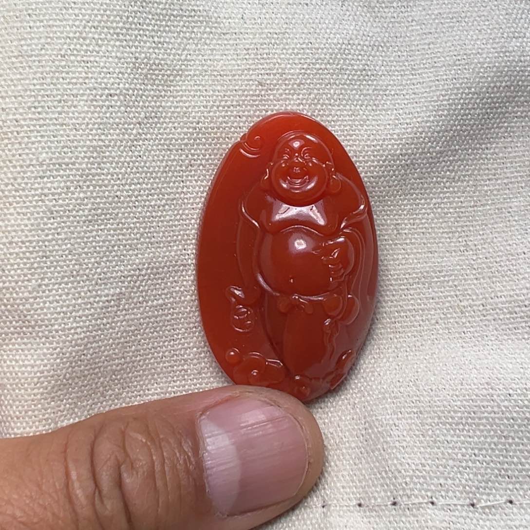 南红玛瑙滴水洞弥勒佛合金