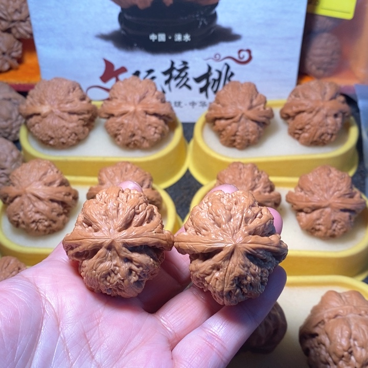 文玩核桃把件粗筋 39 39