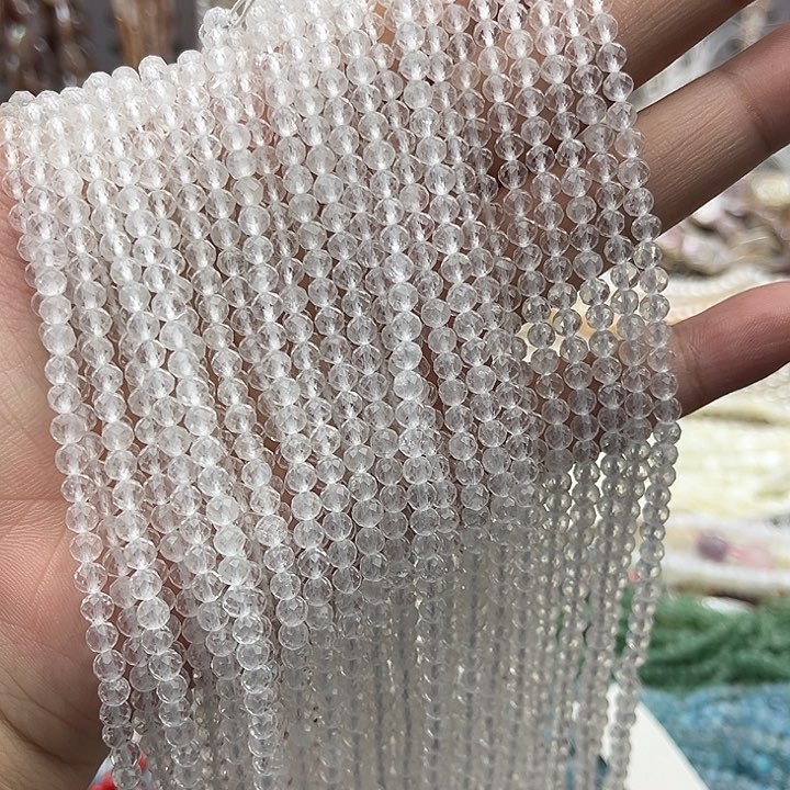 未镶嵌玛瑙/玉髓珠宝半成品一条4mm左右白水晶刻面