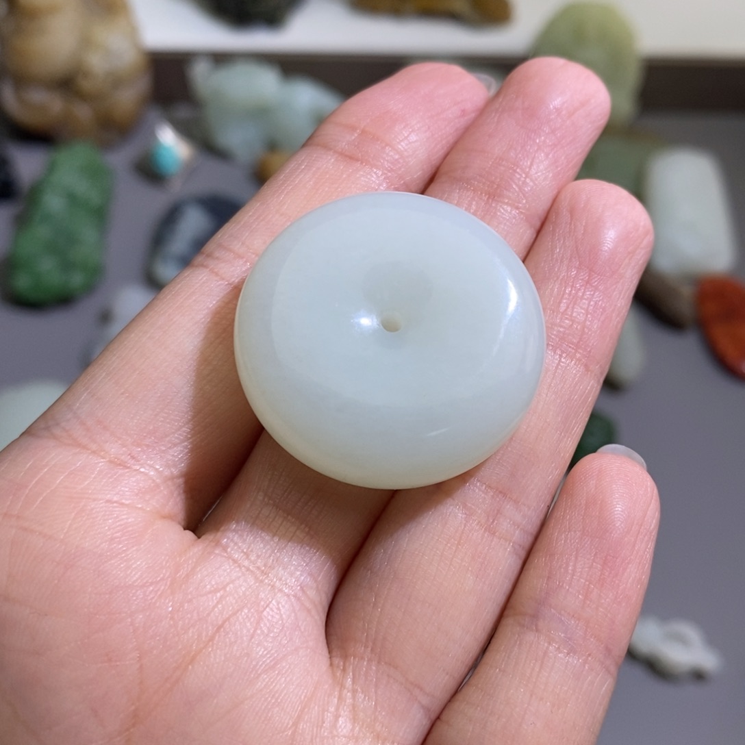 和田玉颈饰未镶嵌萧**堂