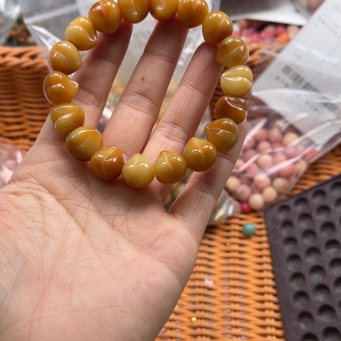 吊坠白玉菩提d02/12mm/15颗风化屁桃