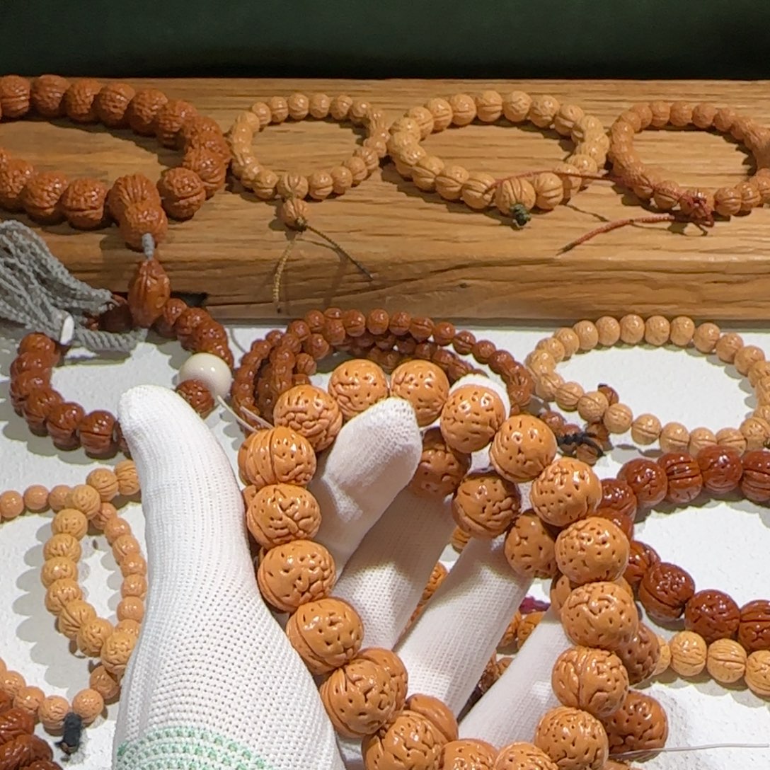 吊坠桃核黄桃福利