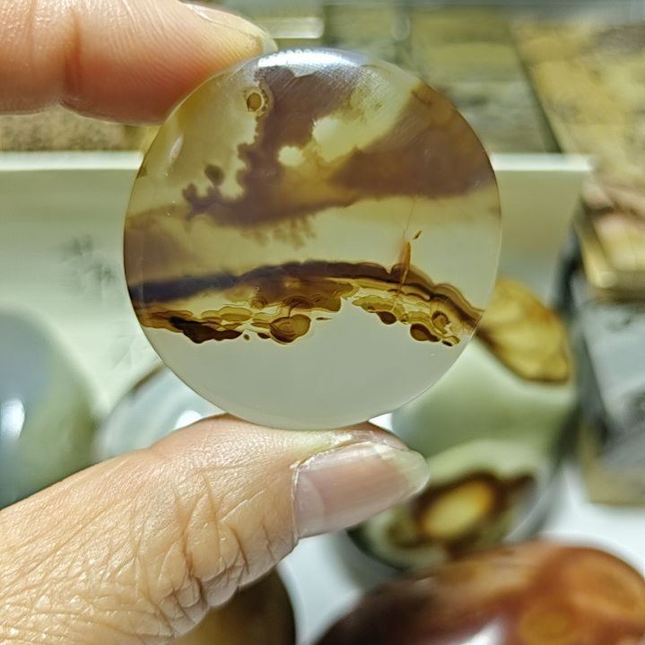 玛瑙/玉髓未镶嵌珠宝奇石