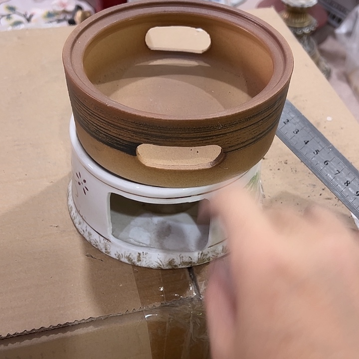 瓷片瑕。。。。。。。。。。。。。