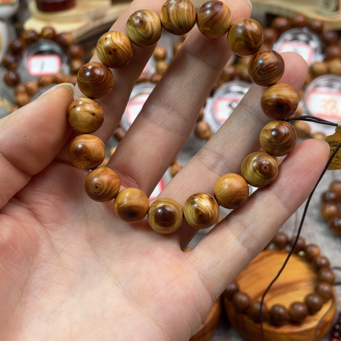 柏木（崖柏）1.2天眼对眼闪电