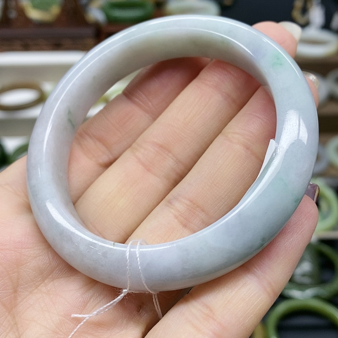 【闪购商品】翡翠手镯未镶嵌翡翠