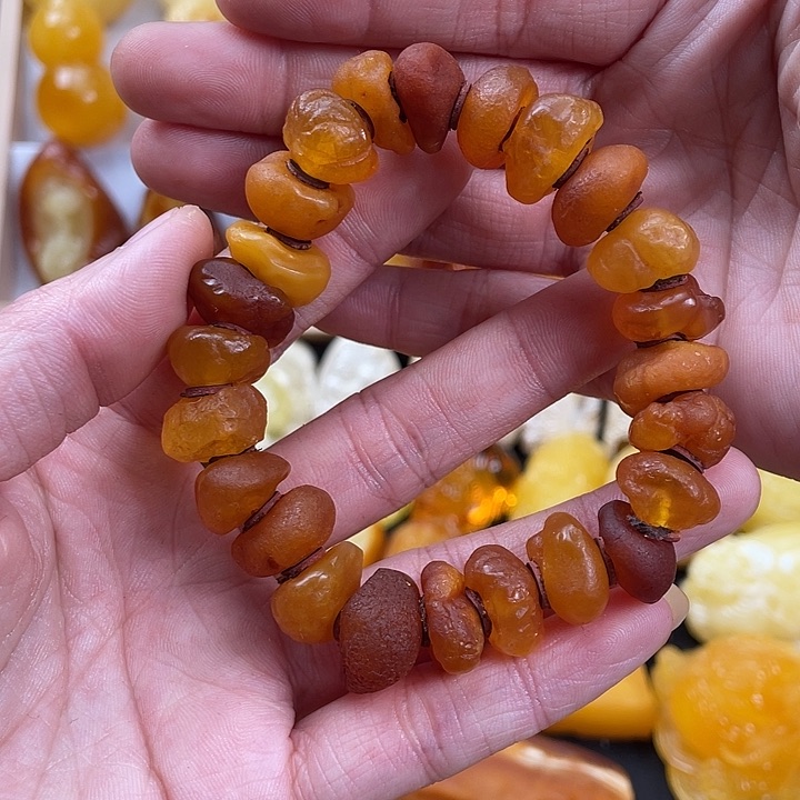 蜜蜡项链未镶嵌23.1克