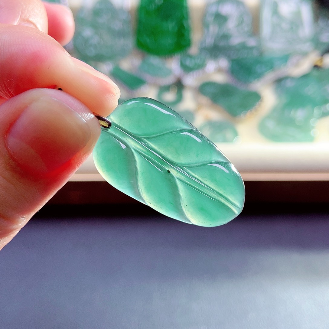 【闪购商品】翡翠银S925镶嵌颈饰天然