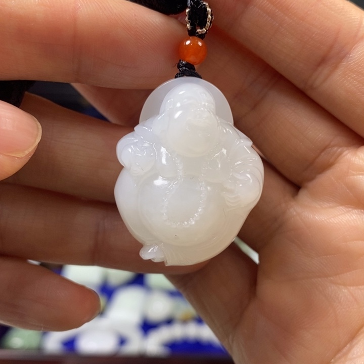 和田玉挂件未镶嵌东***?