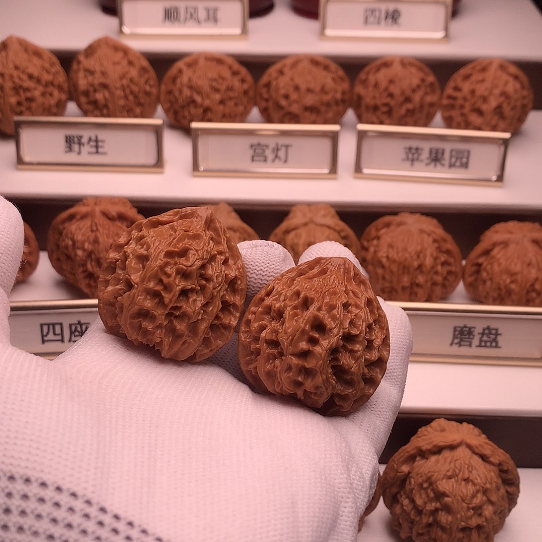 文玩核桃吊坠6号苹果36+
