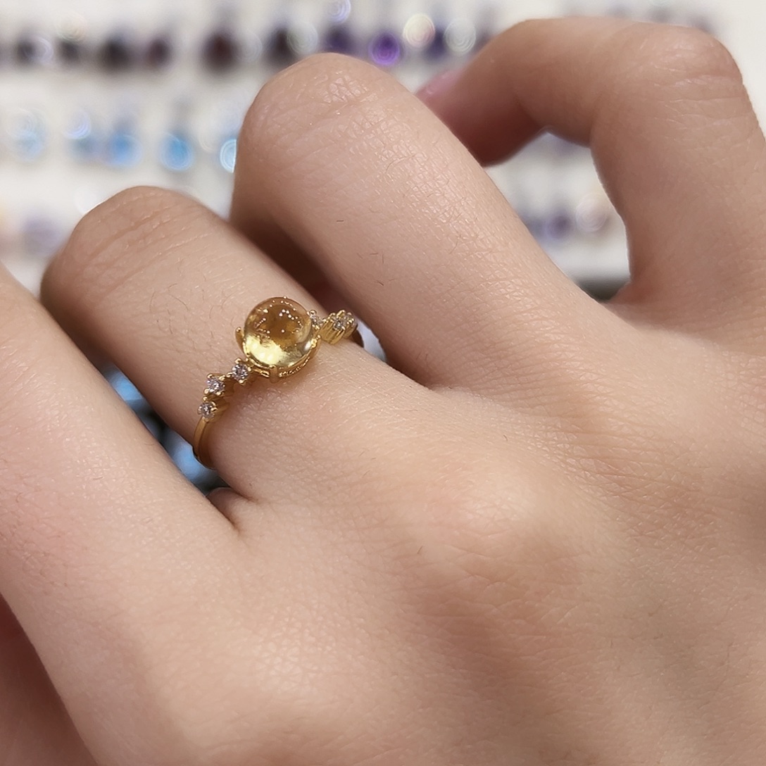 是***.银S925镶嵌黄晶戒指金托不保色